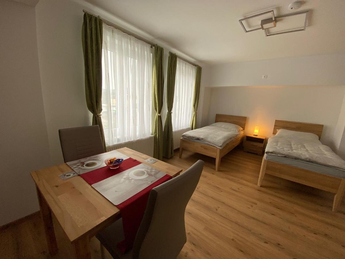 Private Zimmer Hoap Leoben  Extérieur photo